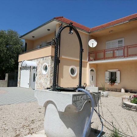 Apartman Delux Brkić Daire Lozovac Dış mekan fotoğraf